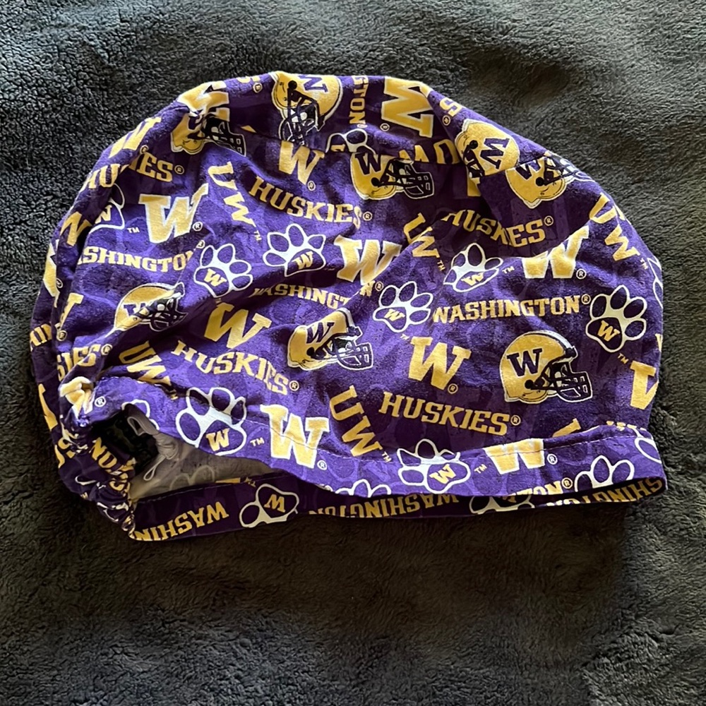 Surgical Scrub Hat UW